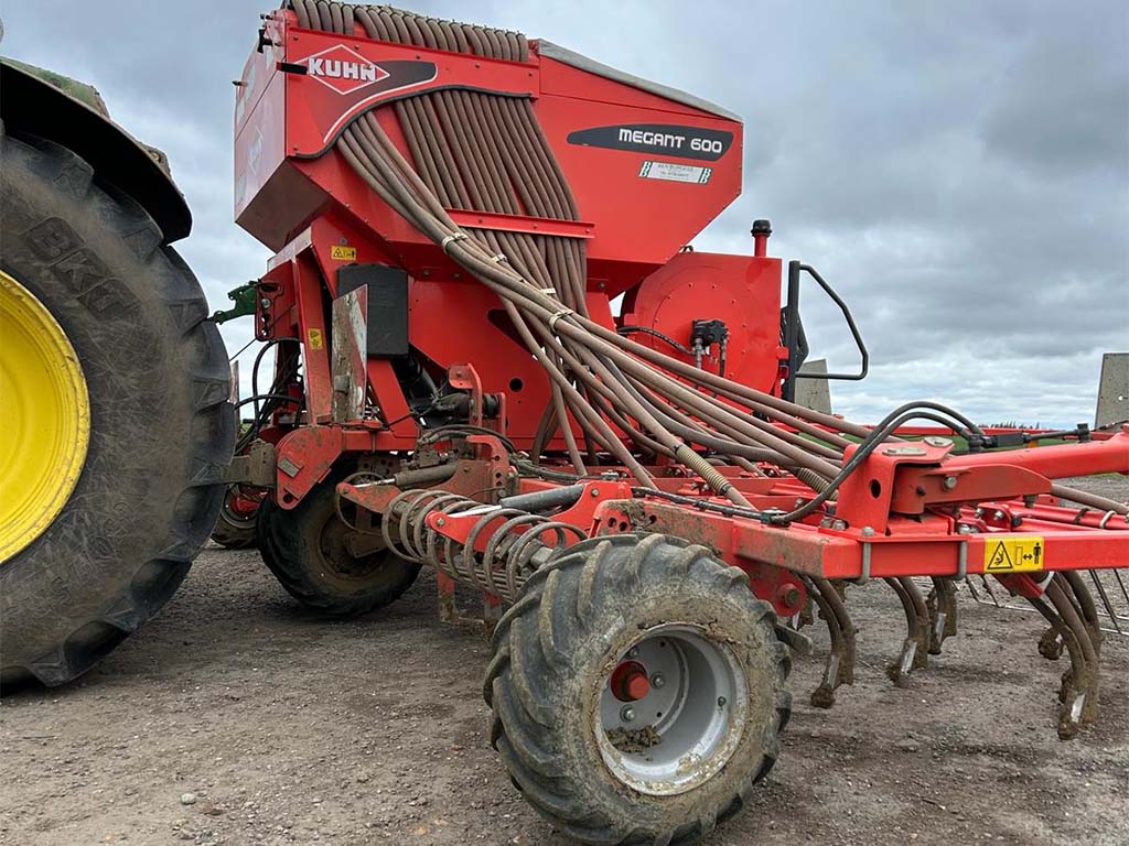 Kuhn Megant 600 drill (2015)